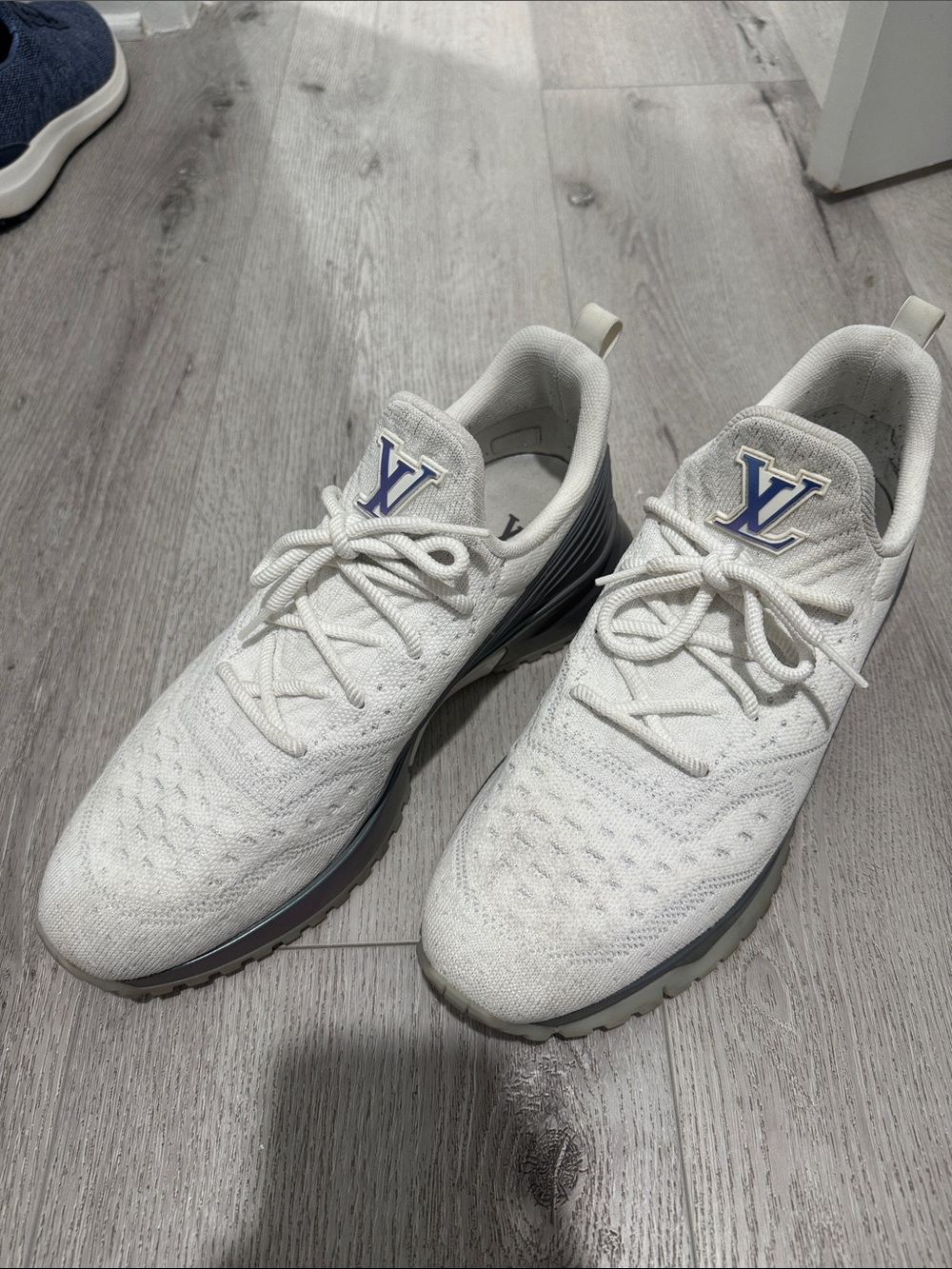 Louis Vuitton White Knit Sneakers with Blue LV Accent - Picture 1 of 2